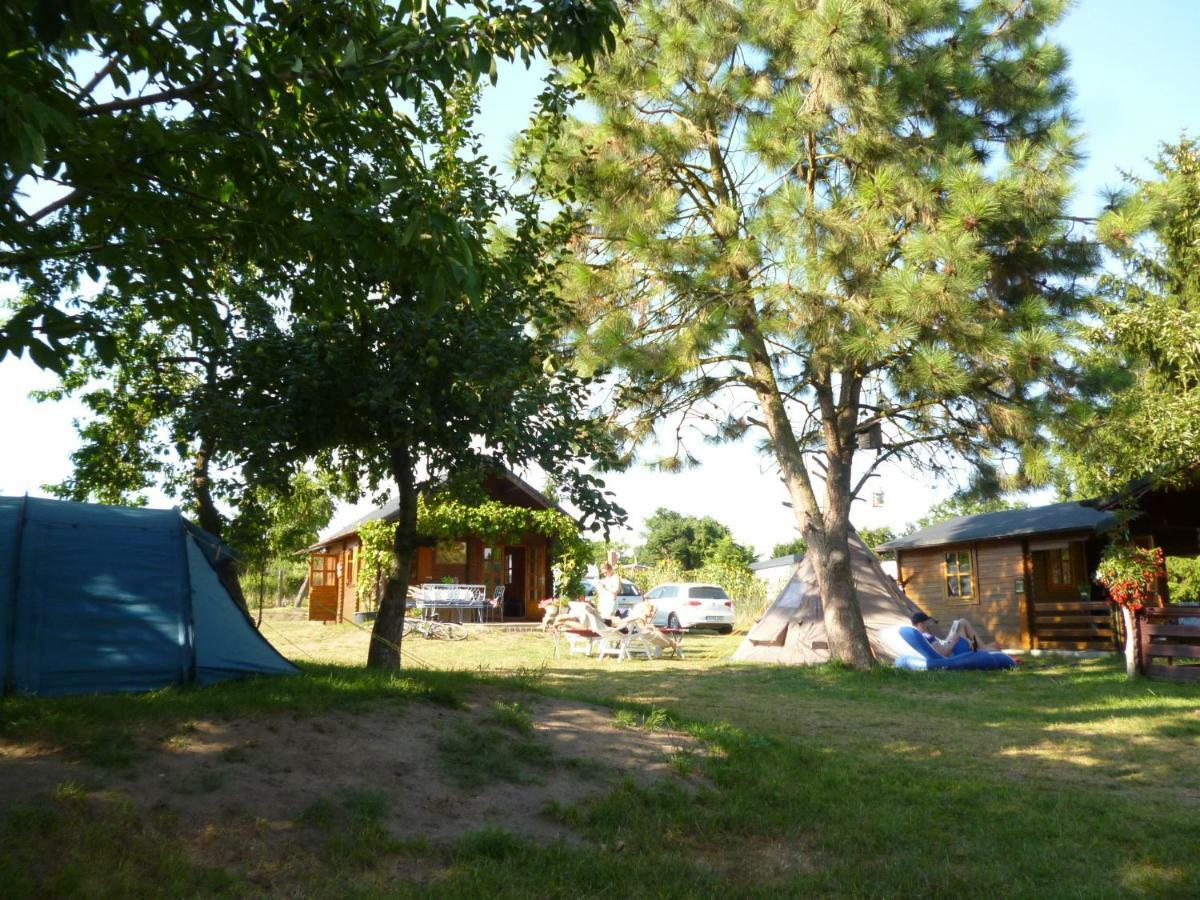 Kanucamp Altfriesack Buitenkant foto